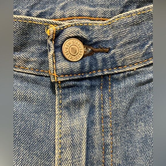 Levi’s mens 569 shorts loose straight, size 36, EUC - Picture 7 of 8